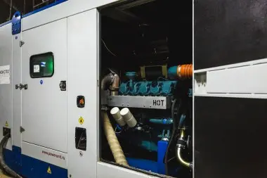  Поставка дизель-генератора 400 кВт на двигателе Doosan для бетонного завода в Петербурге – фото 5 из 16