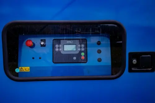 Дизель-генератор SDMO 320 кВт кожухе для отеля Апсара в Абхазии – фото 7 из 17