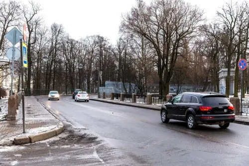 Ремонт проезжей части Тверского моста в Колпино и плотины по ул. Садовой в Пушкине – фото 12 из 16