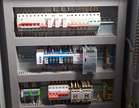 Дизельная электростанция 160 кВт с двигателем Deutz для застройщика в Новой Москве – фото 19 из 22