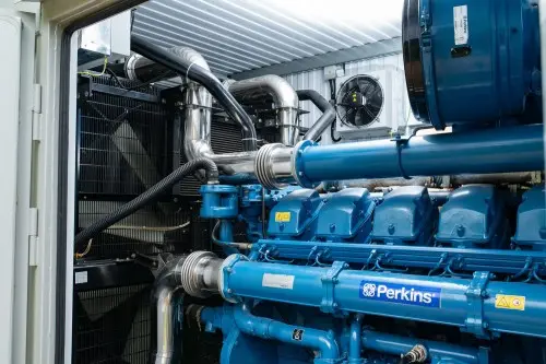 ДЭС 1200 кВт, ИБП 600 кВА, ПНР для строительной компании в Московской области – фото 19 из 27