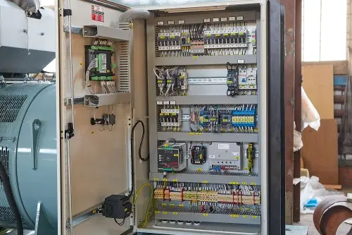 ДЭС 1200 кВт Mitsubishi с резервуаром 4500 л для Боткинской больницы в Москве – фото 24 из 32