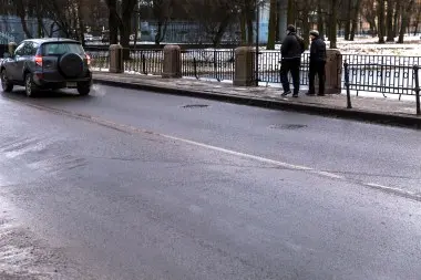  Проезжая часть плотины по ул.Садовой в г.Пушкин и проезжая часть Тверского моста в г.Колпино – фото 16 из 16