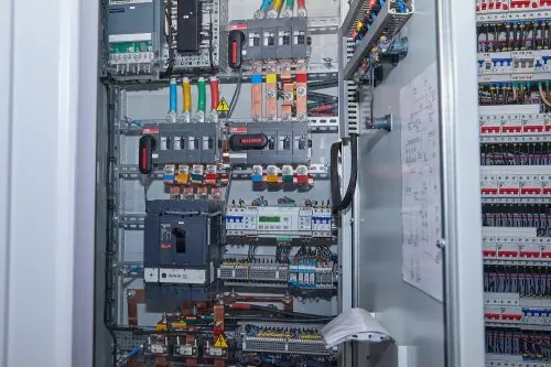 Контейнерный ЦОД и ДГУ 160 кВт для Санкт-Петербургского университета Государственной противопожарной службы МЧС России – фото 10 из 30