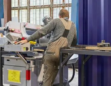 Современные станки цеха резки по металлу 2022 – фото 2 из 10