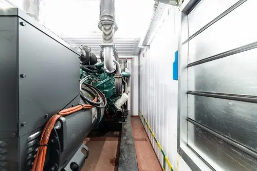 ДЭС 440 кВт на южнокорейском двигателе Doosan в контейнере для БТС – фото 41 из 48