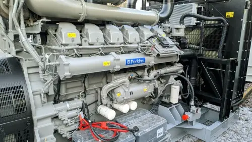 Автономный генерирующий центр (АГЦ) из трех ДГУ общей мощностью 3600 кВт для складского комплекса Wildberries – фото 14 из 93