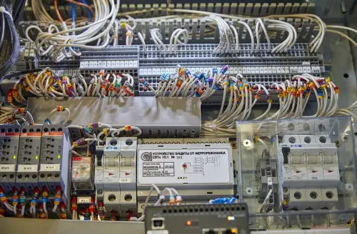 Энергокомплекс Cummins 3 МВт для буровой установки АО «Росгеология» с трансформаторами 6,3/0,4 кВ – фото 48 из 118