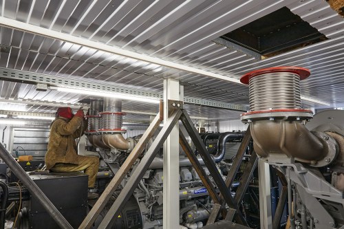 Автономный генерирующий центр (АГЦ) из трех ДГУ общей мощностью 3600 кВт для складского комплекса Wildberries – фото 37 из 93