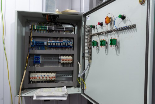 ДГУ 818 кВт с британским двигателем Perkins и генератором Stamford в контейнере для ТРК PLAZMA в Мурманске – фото 56 из 70