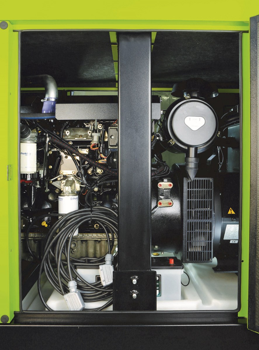 Pramac GSW200P (в кожухе) - ДЭС 146 кВт  | Дизельная электростанция в Техэкспо