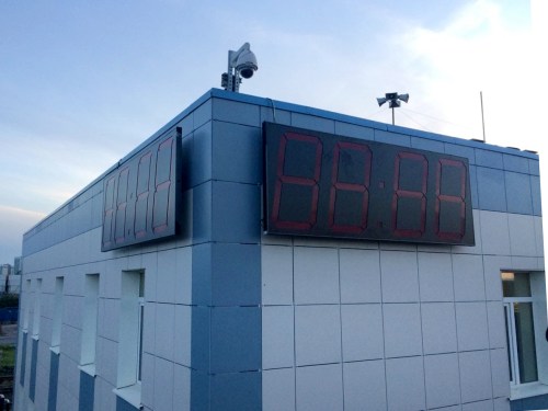 Аренда трех ДГУ общей мощностью 1400 кВт и строительно-монтажные работы для Контейнерного терминала Санкт-Петербурга – фото 8 из 18