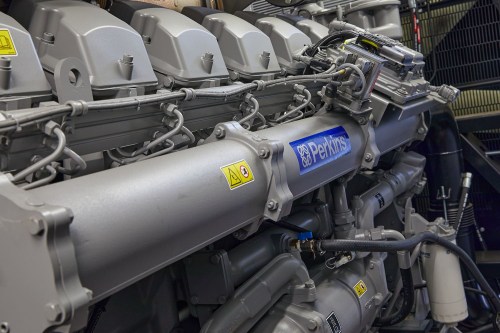 Автономный генерирующий центр (АГЦ) из трех ДГУ общей мощностью 3600 кВт для складского комплекса Wildberries – фото 34 из 93