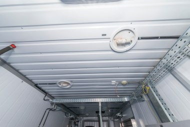 Контейнер из сэндвич панелей – фото 7 из 10