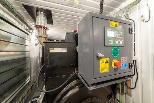 ДГУ 818 кВт с британским двигателем Perkins и генератором Stamford в контейнере для ТРК PLAZMA в Мурманске – фото 35 из 70