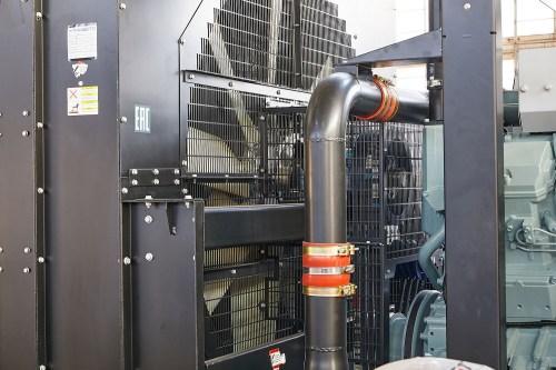 ДЭС 1200 кВт Mitsubishi с резервуаром 4500 л для Боткинской больницы в Москве – фото 27 из 32