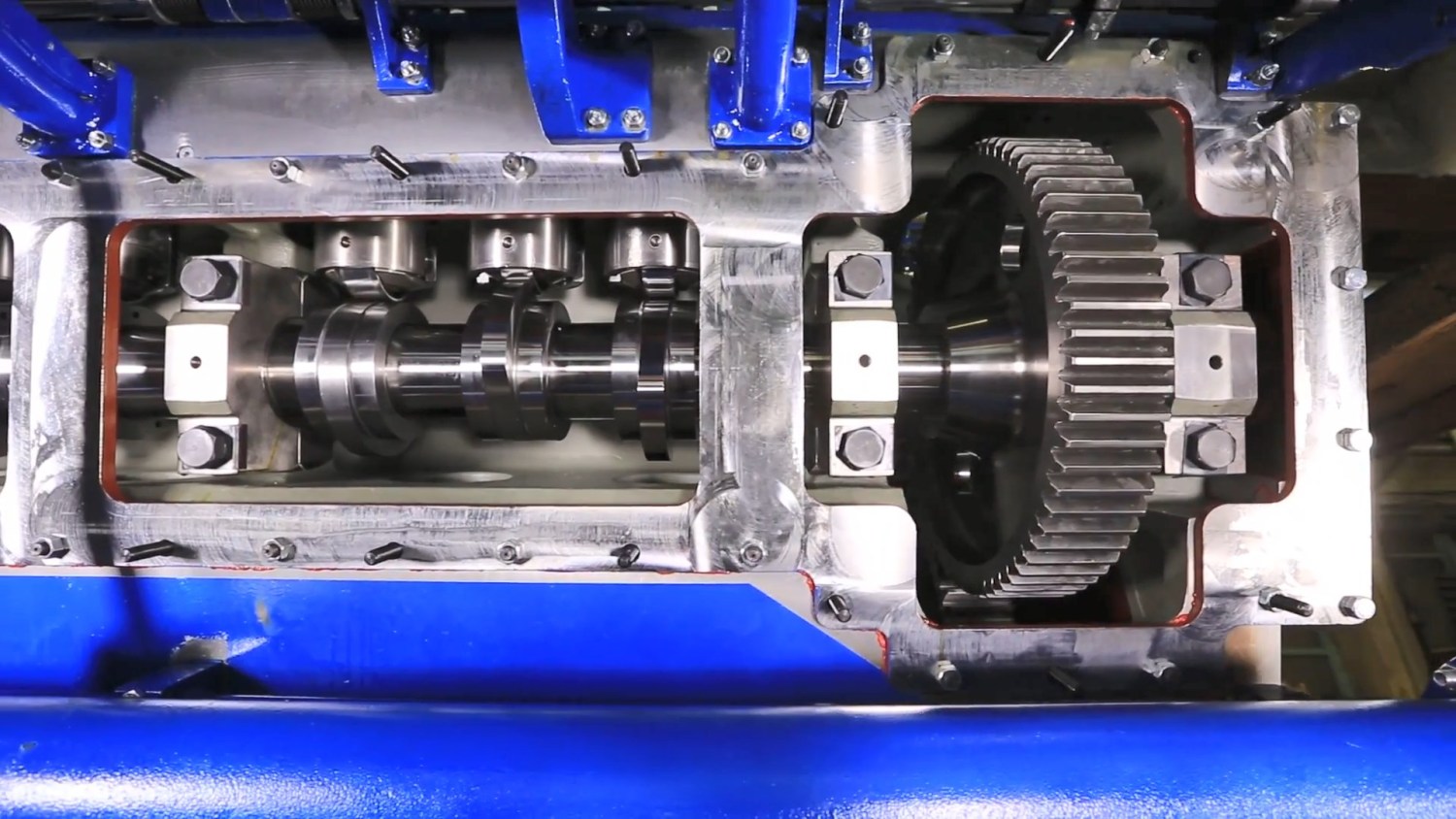 Adria 40 - ДЭС 6600 кВт  | Дизельная электростанция в Техэкспо