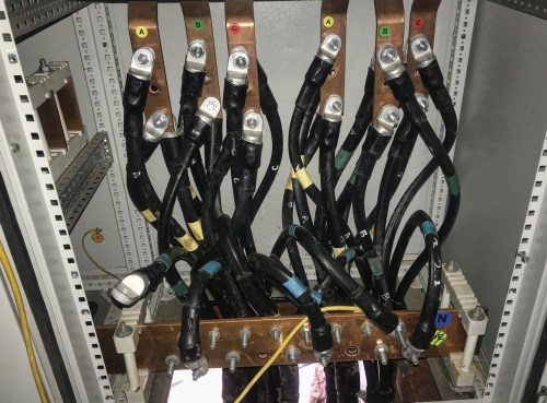 Автономный генерирующий центр (АГЦ) из трех ДГУ общей мощностью 3600 кВт для складского комплекса Wildberries – фото 63 из 93